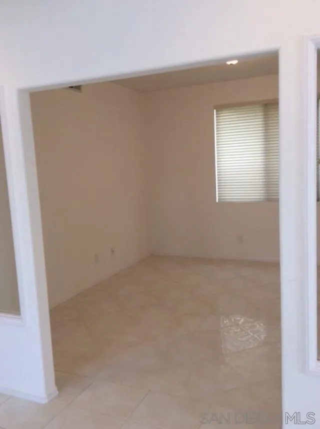 6243 Seacrest View Road San Diego, CA 92121 - Photo 8 of 59