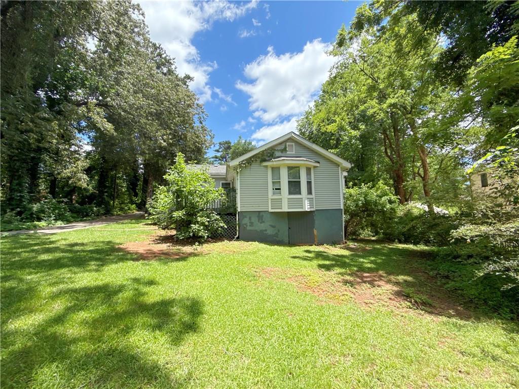 1363 Boat Rock Road Southwest Atlanta, GA 30331 - Photo 4 of 19 Gallery Image 4