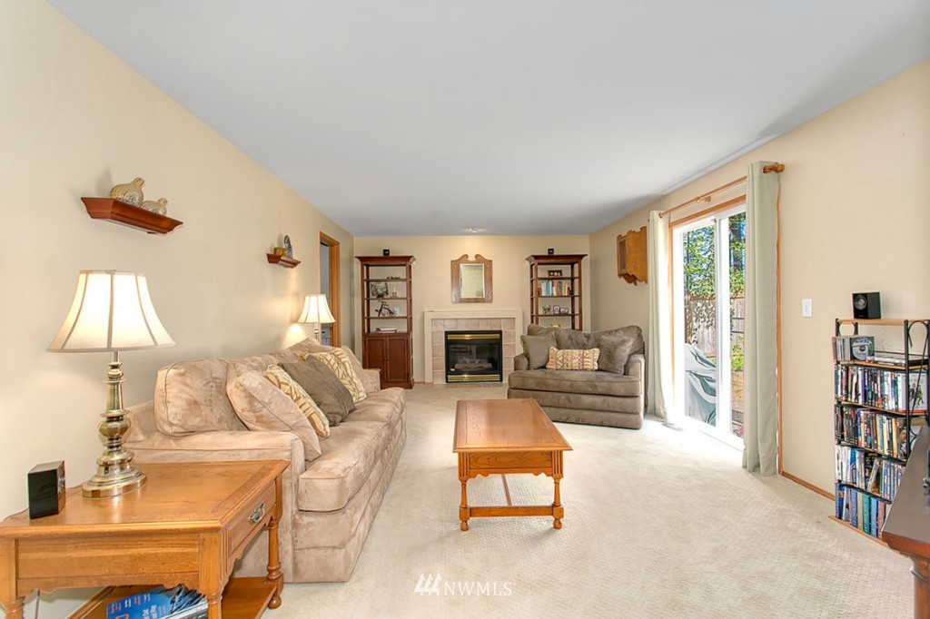 3328 200th Place Southeast Bothell, WA 98012 - Photo 3 of 20