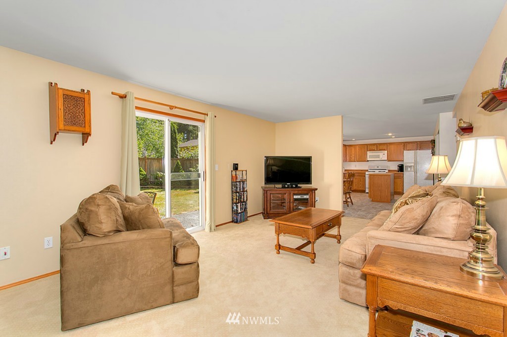 3328 200th Place Southeast Bothell, WA 98012 - Photo 4 of 20