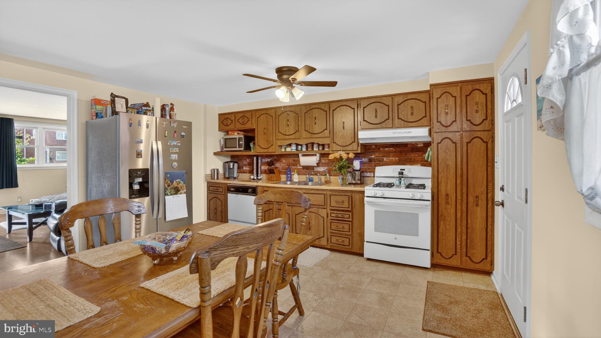 7836 Kavanagh Road Dundalk, MD 21222 - Photo 10 of 30