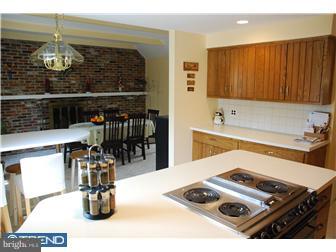 113 Farmington Road Cherry Hill, NJ 08034 - Photo 8 of 12