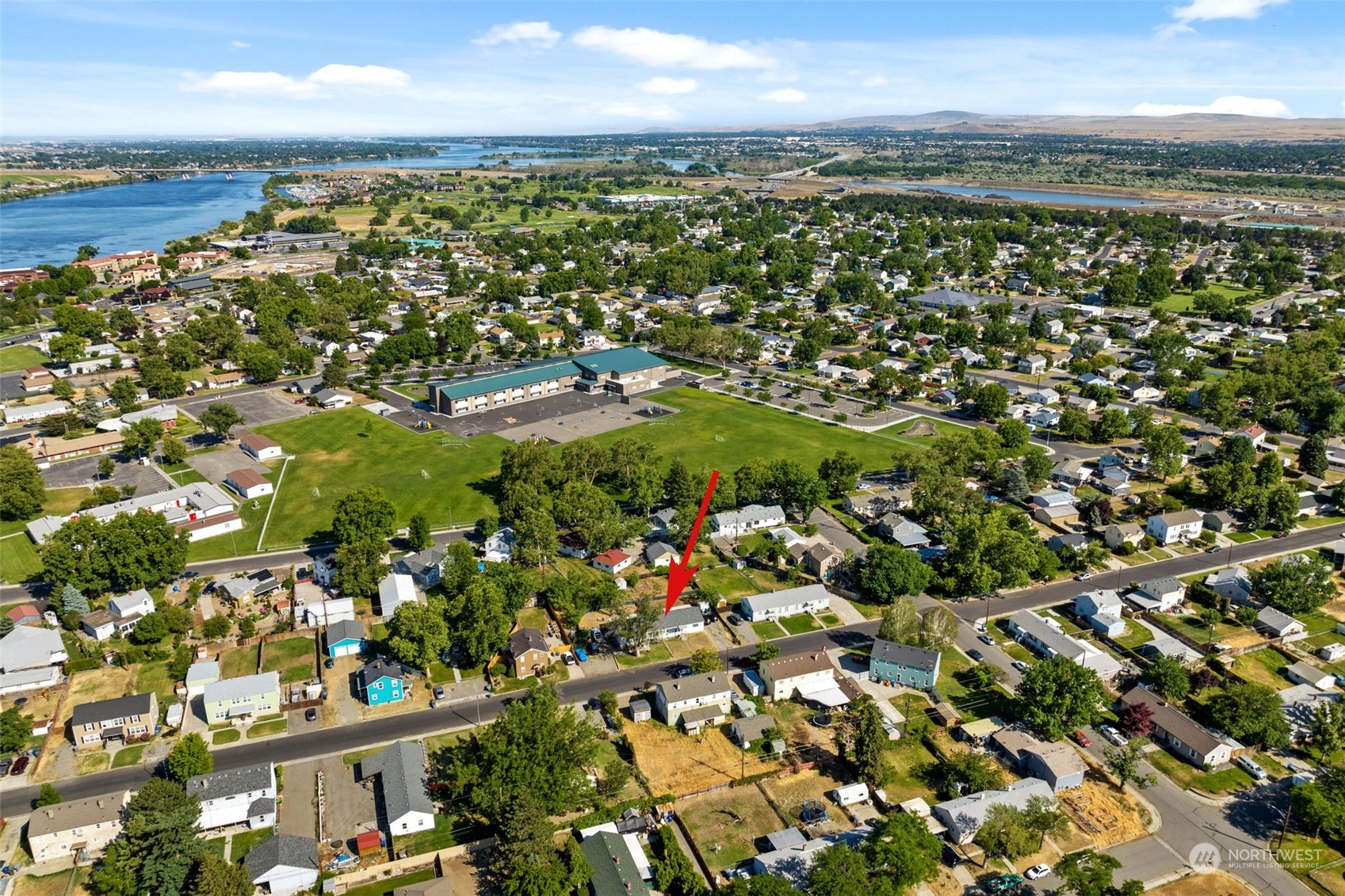508 Delafield Avenue Richland, WA 99352 - Photo 22 of 22 a view of city and ocean