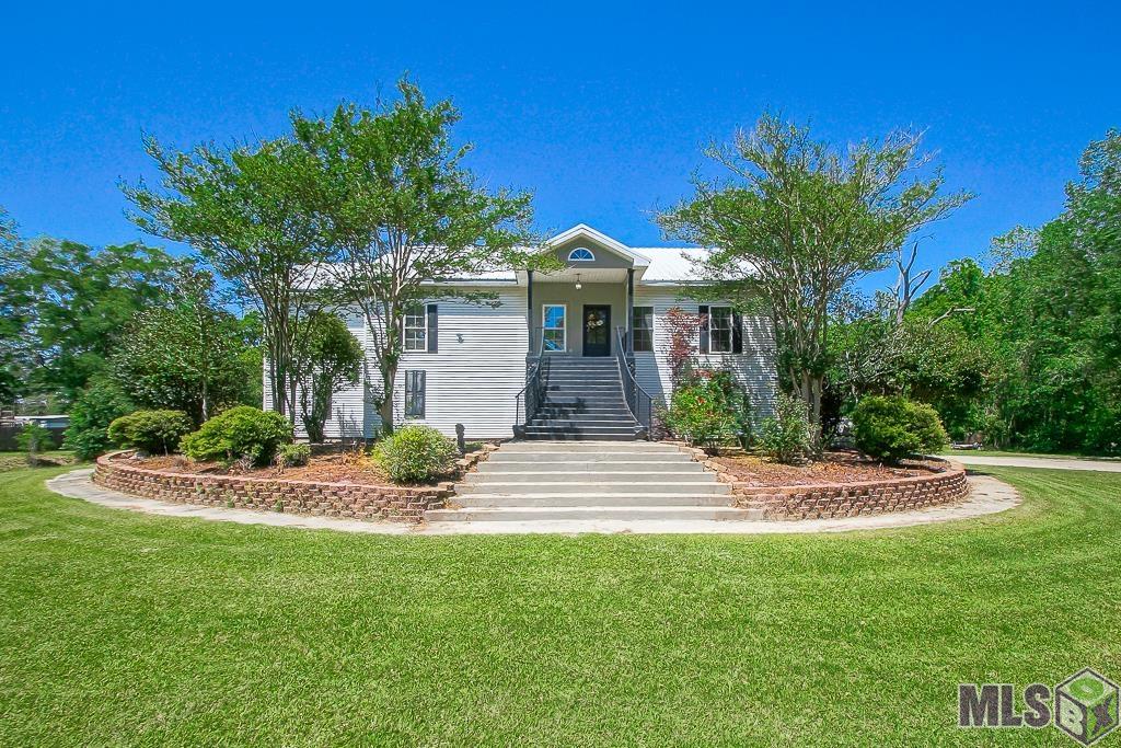 10373 Gurney Road Baker, LA 70714 - Photo 1 of 31