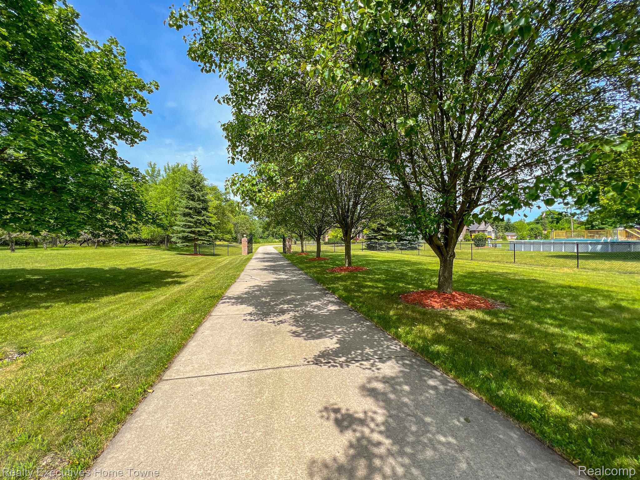 10969 Chicago Road Warren, MI 48093 - Photo 34 of 61 Gallery Image 34