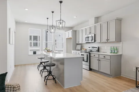 $439,900 | 334 East Village Lane, Nashville, TN 37216