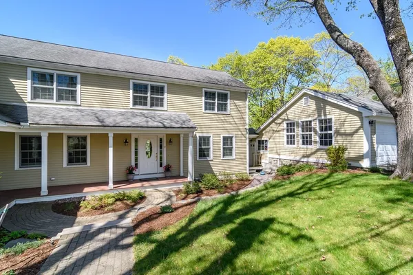 $995,000 | 7 Westview Avenue, Unit 7, Natick, MA 01760