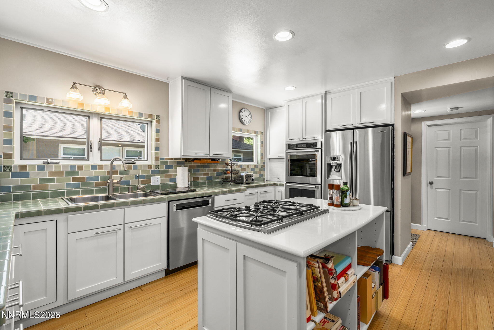 181 Bret Harte Avenue Reno, NV 89509 - Photo 13 of 57 16-web-or-mls-_DSC2173