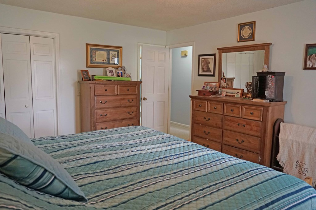 332 Crider Pond Road St. Matthews, SC 29135 - Photo 21 of 33 Gallery Image 21