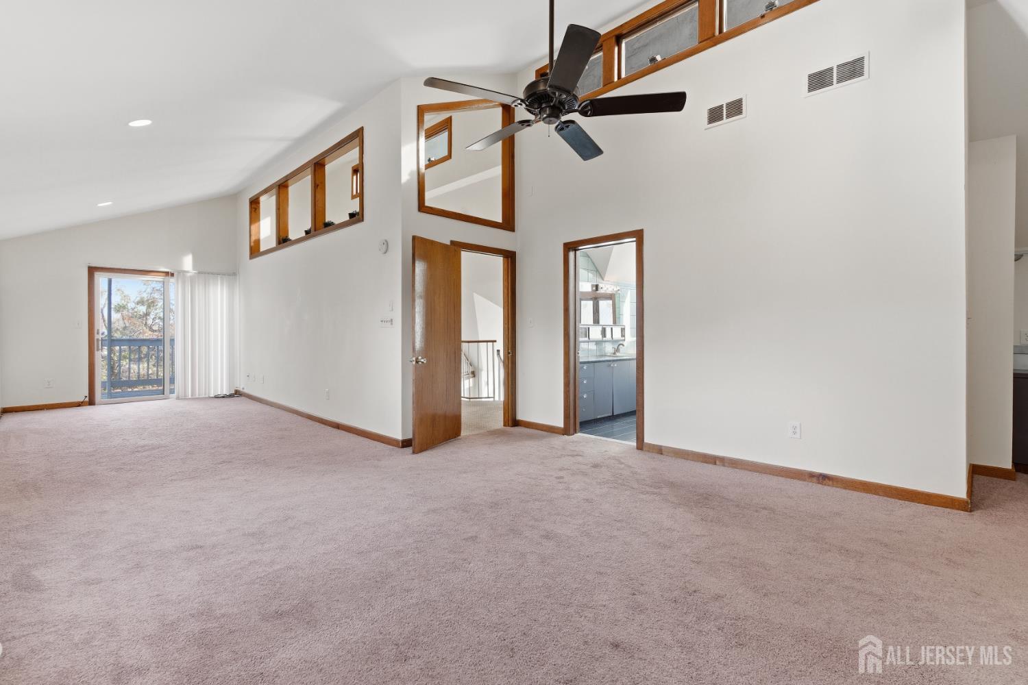 1818 Oak Tree Road Edison, NJ 08820 - Photo 9 of 15 a view of a hallway with entryway