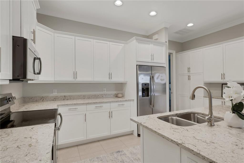 6809 Bequia Way Naples, FL 34113 - Photo 8 of 49