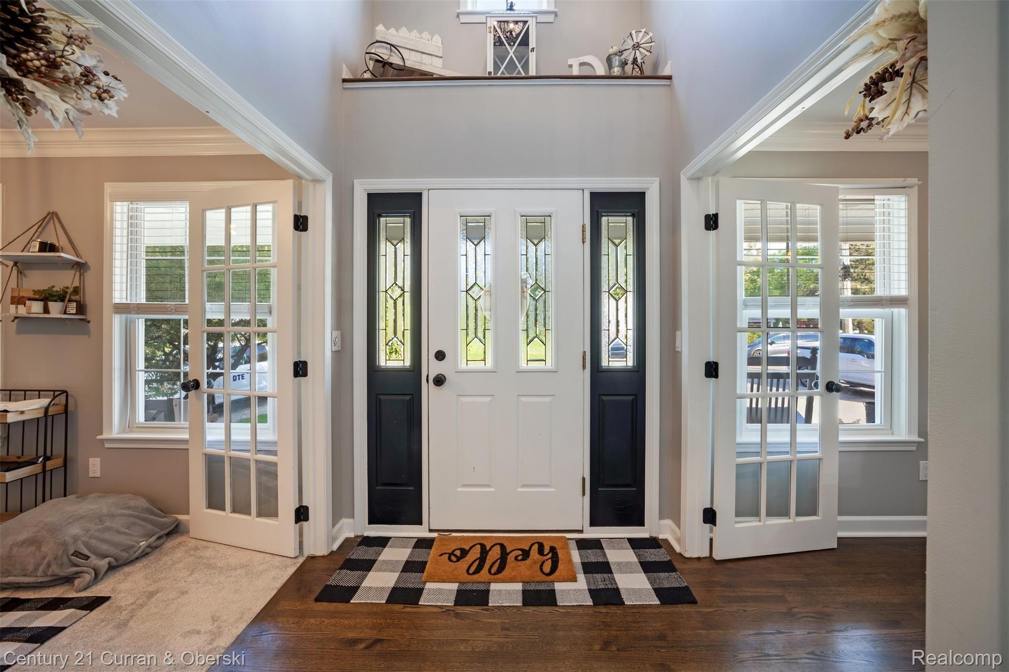 25910 Rogell Road New Boston, MI 48164 - Photo 3 of 34 Foyer