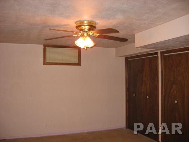 2007 Sheridan Road Pekin, IL 61554 - Photo 13 of 15