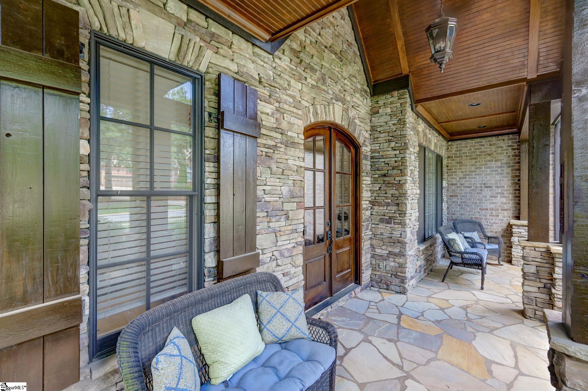 105 Powers Garden Road Simpsonville, SC 29681 - Photo 7 of 36 Gallery Image 7