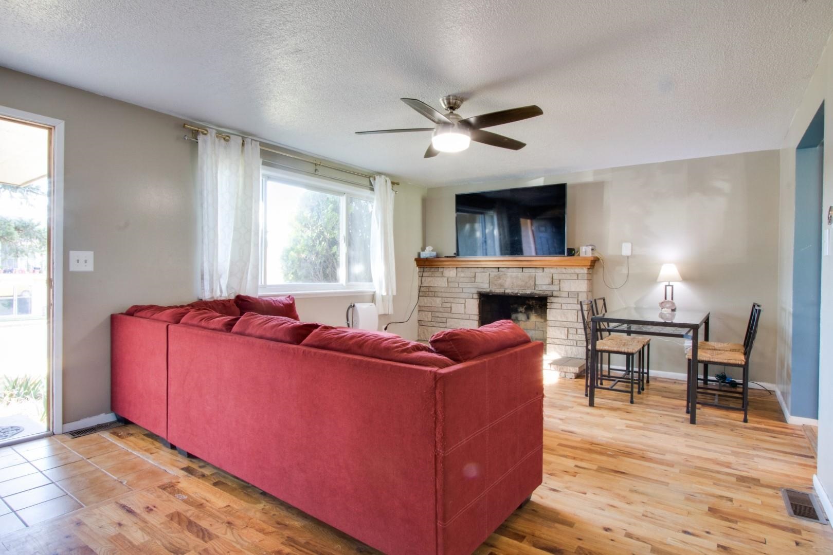 734 Chestnut Street Cheney, WA 99004 - Photo 4 of 29 Gallery Image 4