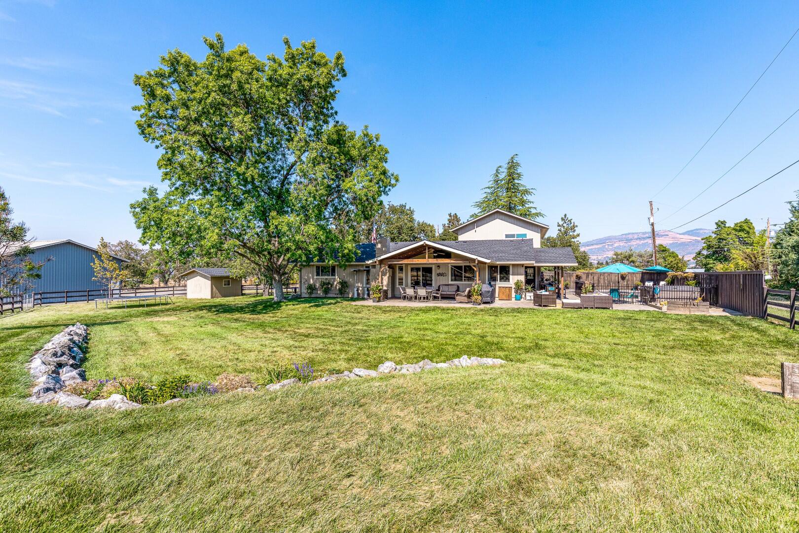 2221 Houston Road Phoenix, OR 97535 - Photo 43 of 49 43