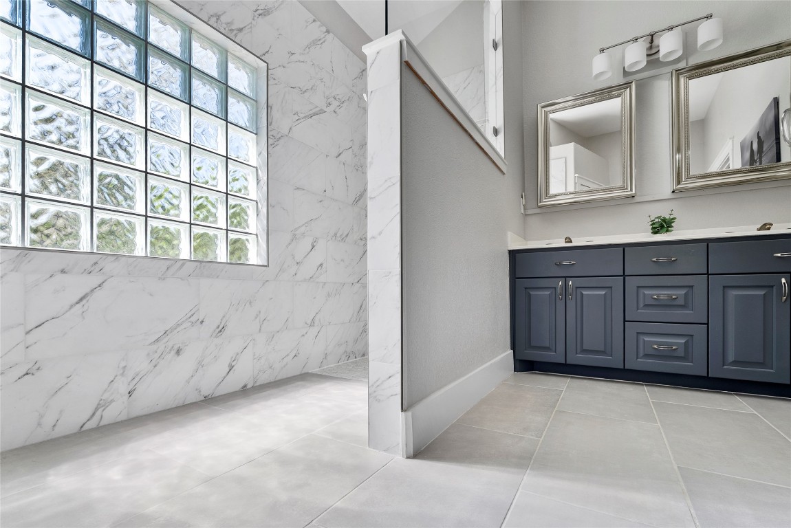 119 Maple Leaf Trail Elgin, TX 78621 - Photo 18 of 40 a view of a kitchen with cabinets