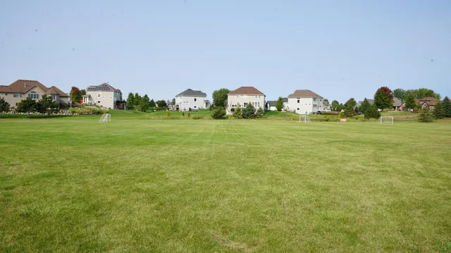 $99,000 | 1780 River Shore Drive, Hastings, MN 55033