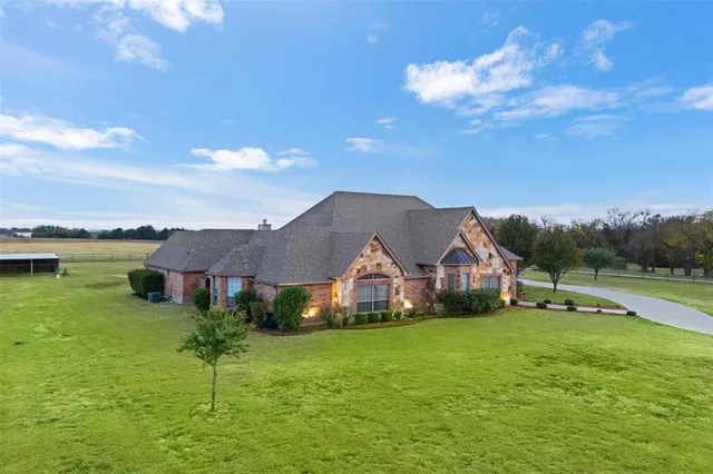 $1,432,000 | 219 Mohundro Road, Ferris, TX 75125