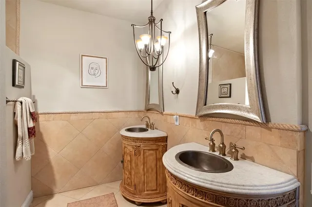 $1,432,000 | 219 Mohundro Road, Ferris, TX 75125