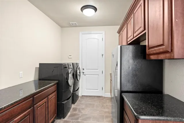 $1,432,000 | 219 Mohundro Road, Ferris, TX 75125