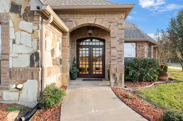 $1,432,000 | 219 Mohundro Road, Ferris, TX 75125