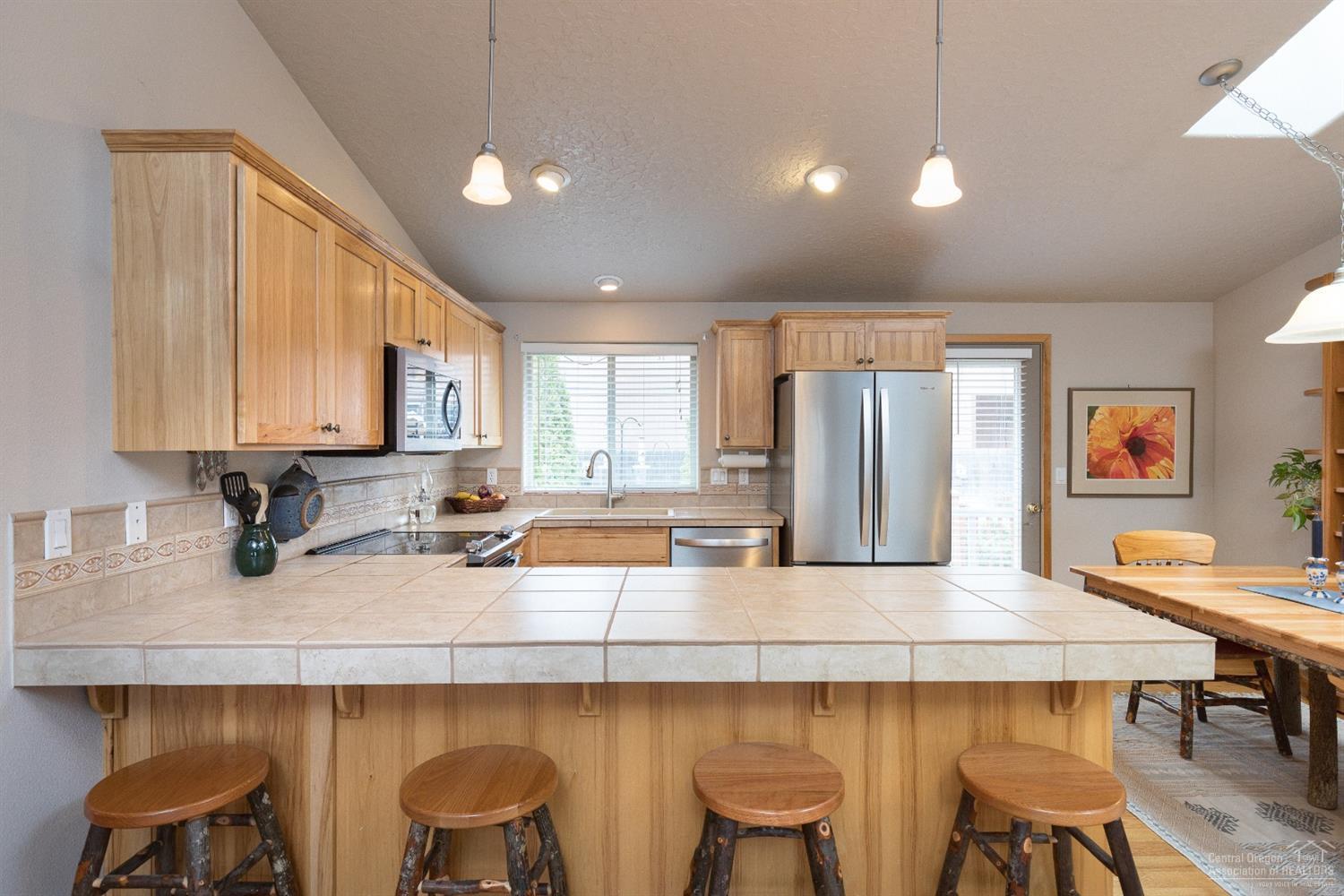 20513 Prospector Loop Bend, OR 97702 - Photo 7 of 23 Additional Photo