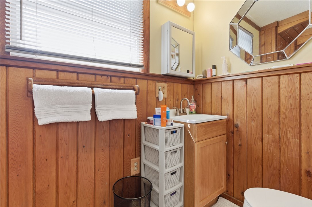 48 Overlea Road North Smithfield, RI 02896 - Photo 27 of 38