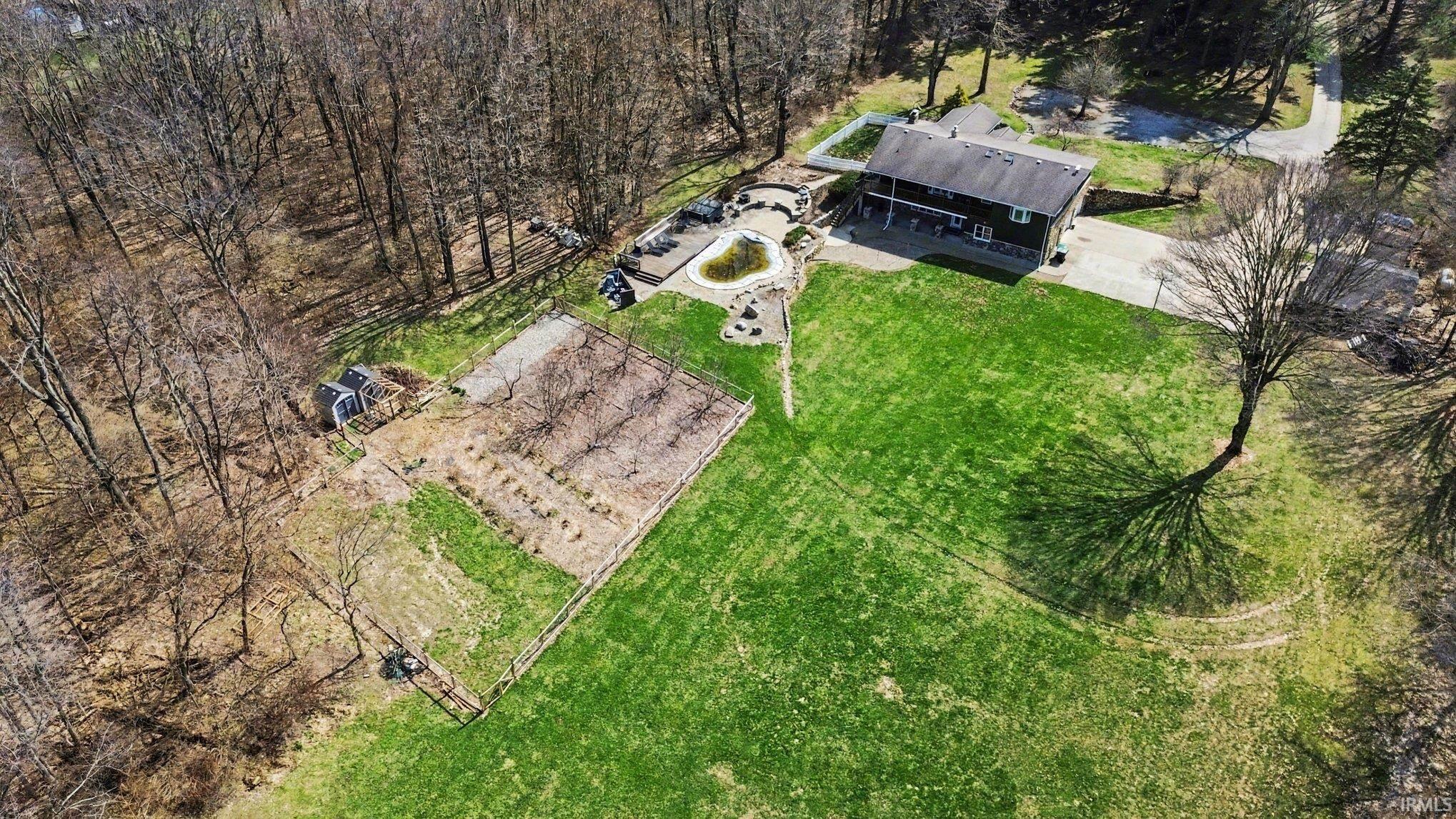 25655 New Road North Liberty, IN 46554 - Photo 4 of 34 Gallery Image 4