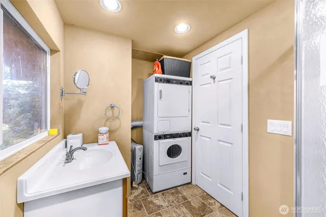 $499,000 | 2944 Dogwood Terrace, Lummi Island, WA 98262