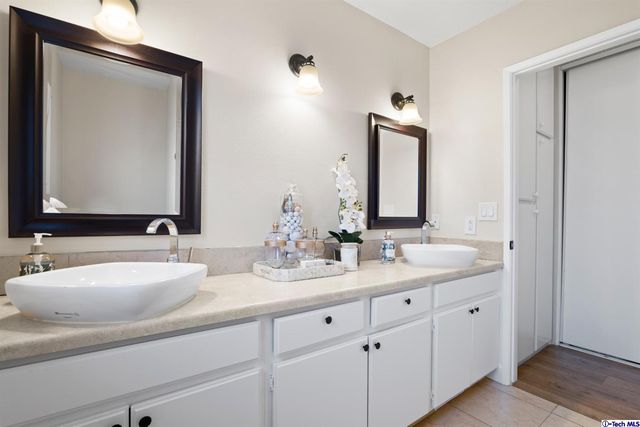 $470,000 | 3010 Montrose Avenue, Unit 31, La Crescenta, CA 91214