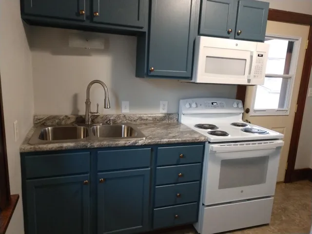 $165,000 | 120 East High Street, Shullsburg, WI 53586