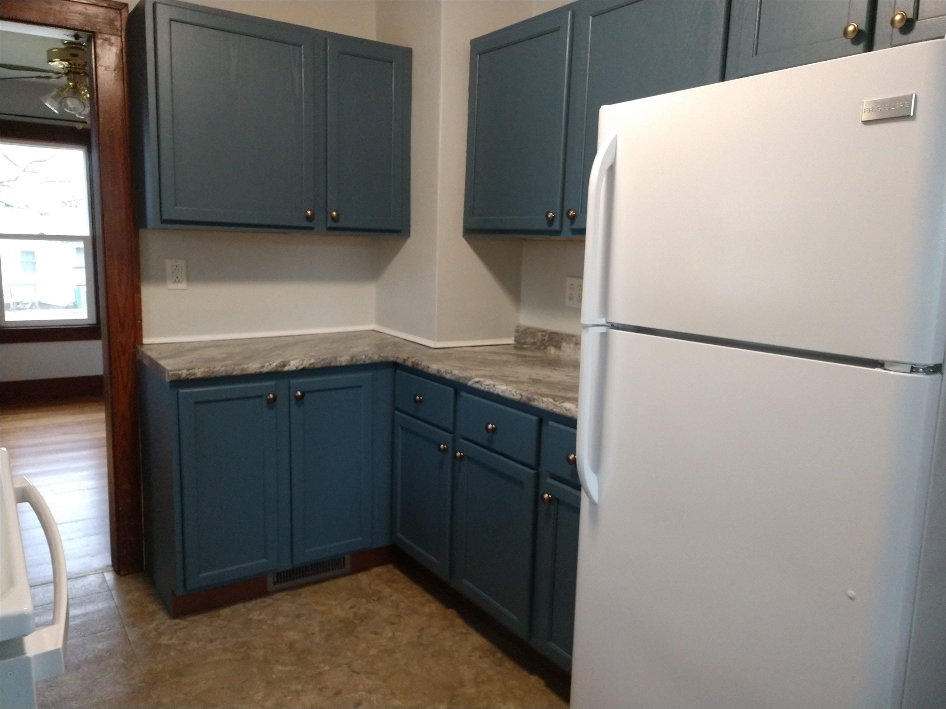 120 East High Street Shullsburg, WI 53586 - Photo 10 of 36