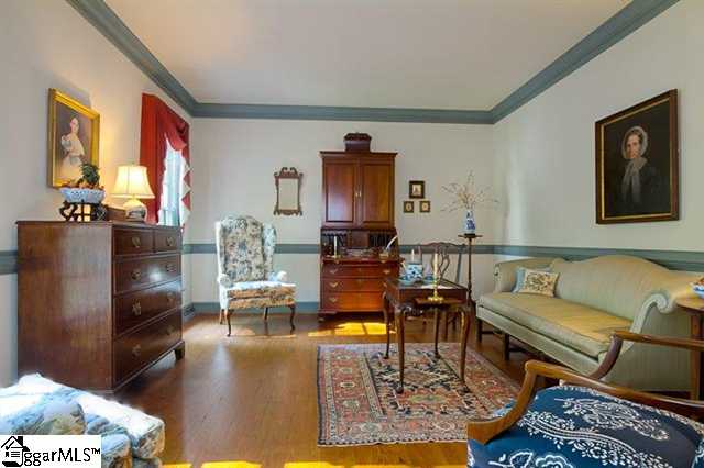 305 Hammett Road Greer, SC 29650 - Photo 8 of 24 Gallery Image 8