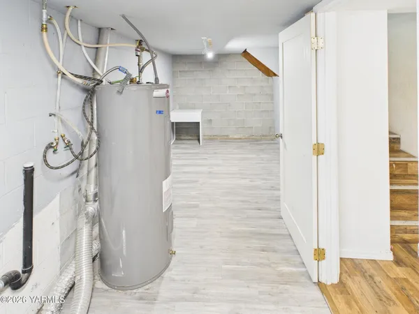 $359,000 | 705 West Concord Avenue, Grandview, WA 98930