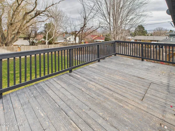 $359,000 | 705 West Concord Avenue, Grandview, WA 98930