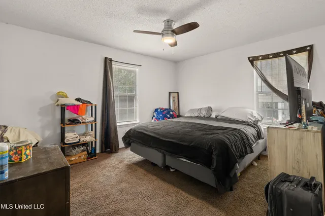 $188,000 | 560 Pelican Avenue, Pass Christian, MS 39571