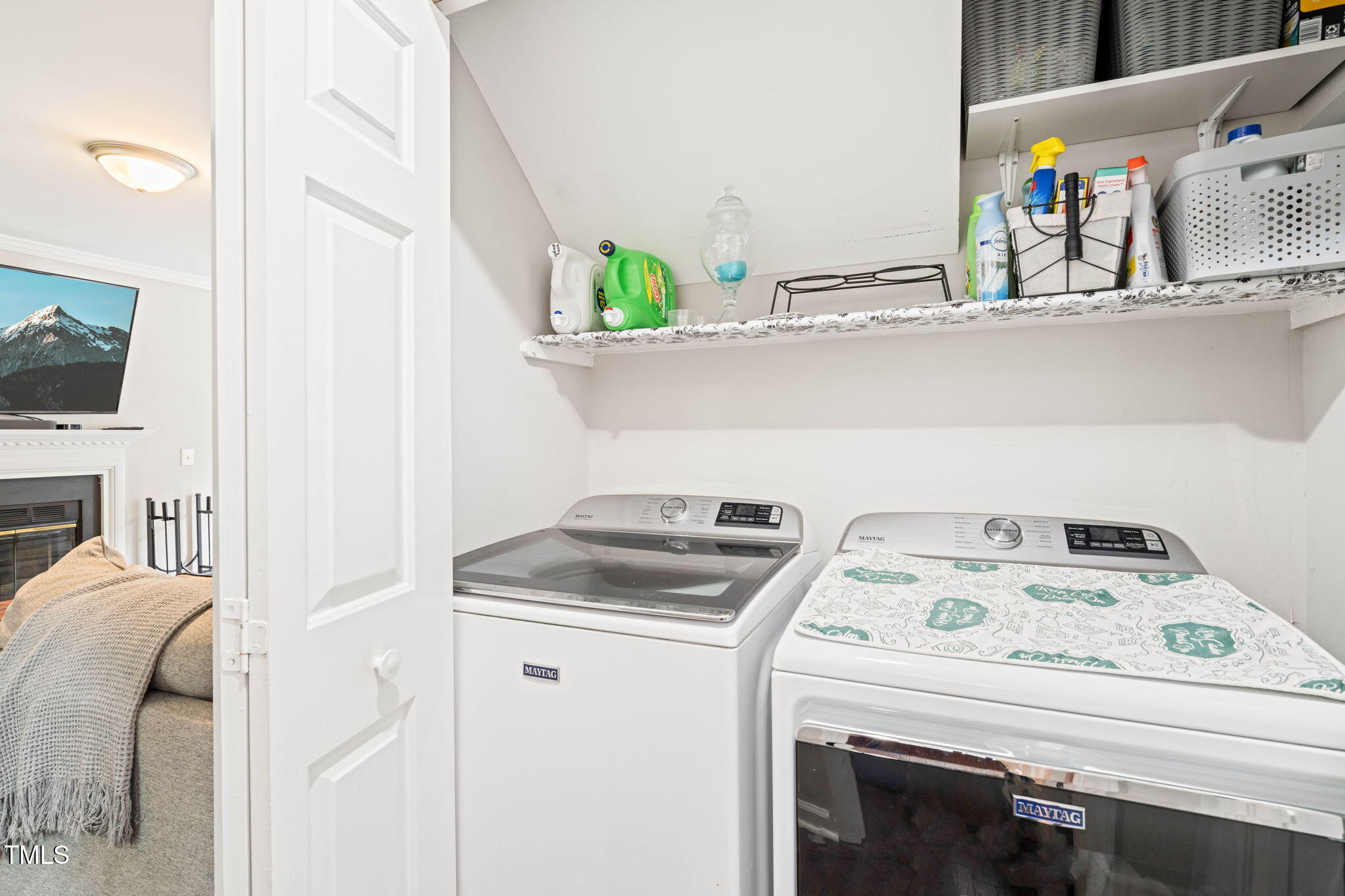 21 Cedar Hill Drive Durham, NC 27713 - Photo 26 of 45 a utility room with dryer and washer