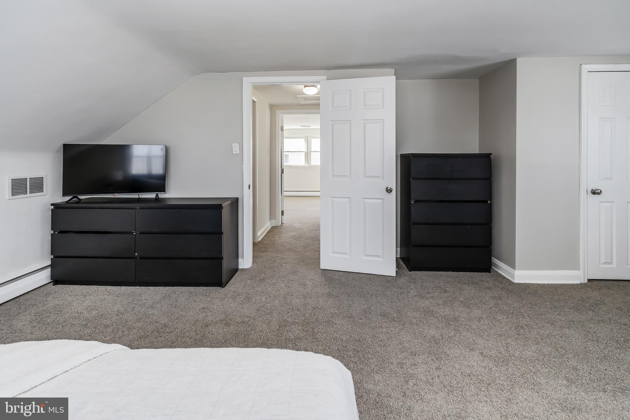 6934 River Drive Road Sparrows Point, MD 21219 - Photo 43 of 54 Upper Level Bedroom 1