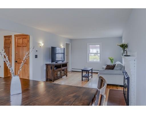 9 Dearborn Road Burlington, MA 01803 - Photo 4 of 25
