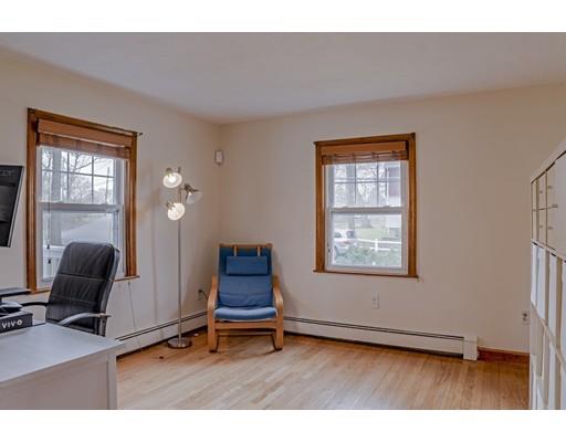 9 Dearborn Road Burlington, MA 01803 - Photo 10 of 25