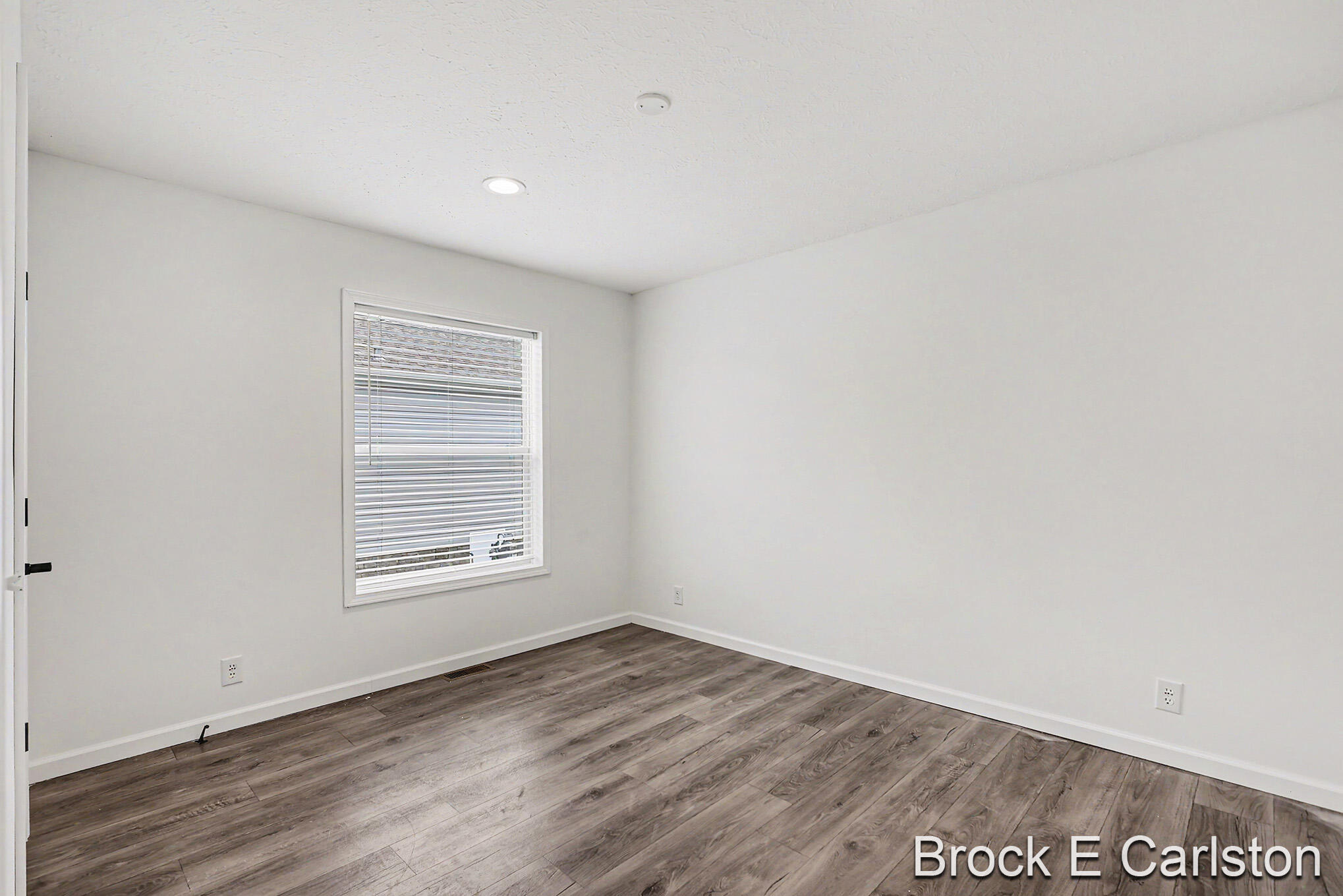 1283 East Ellis Road, Unit 28 Muskegon, MI 49441 - Photo 13 of 16 QJ1A9150