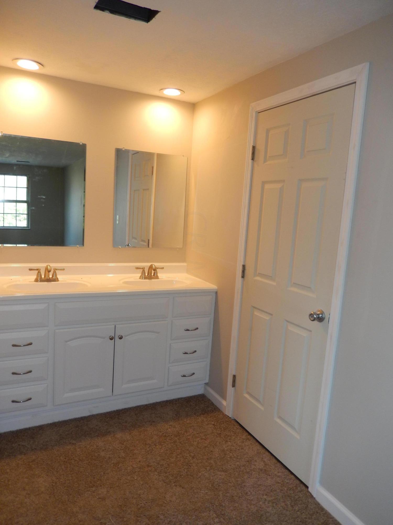 5394 Pine Bluff Road Columbus, OH 43229 - Photo 15 of 20 Gallery Image 15