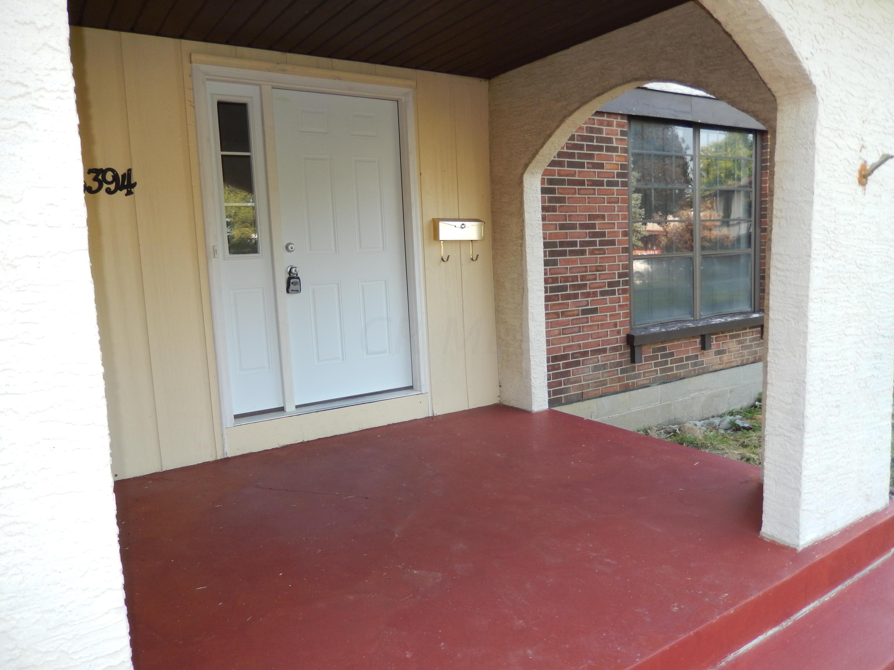 5394 Pine Bluff Road Columbus, OH 43229 - Photo 2 of 20 Gallery Image 2