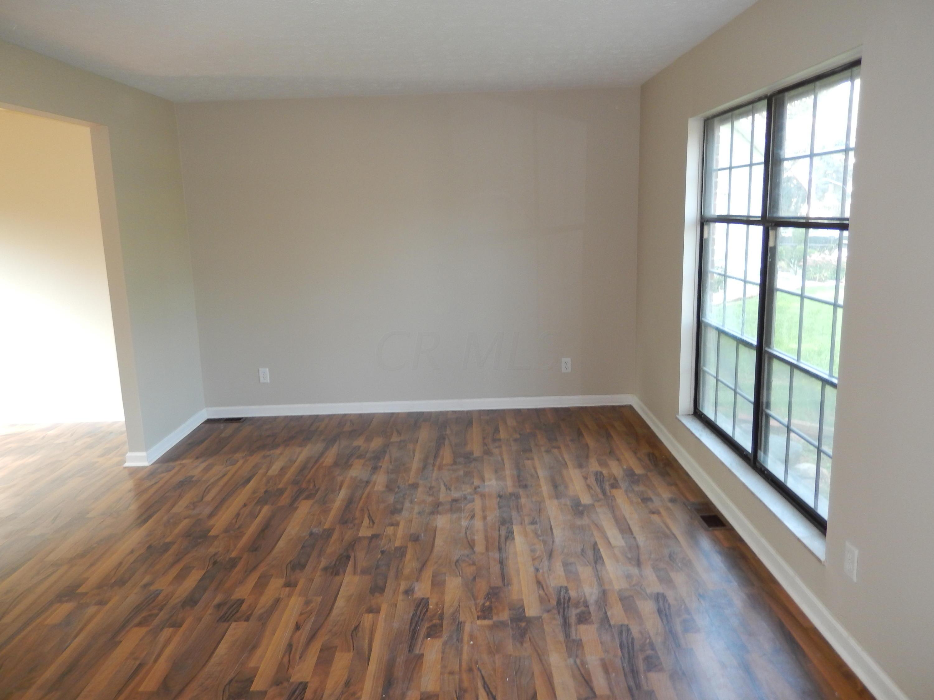 5394 Pine Bluff Road Columbus, OH 43229 - Photo 4 of 20 Gallery Image 4