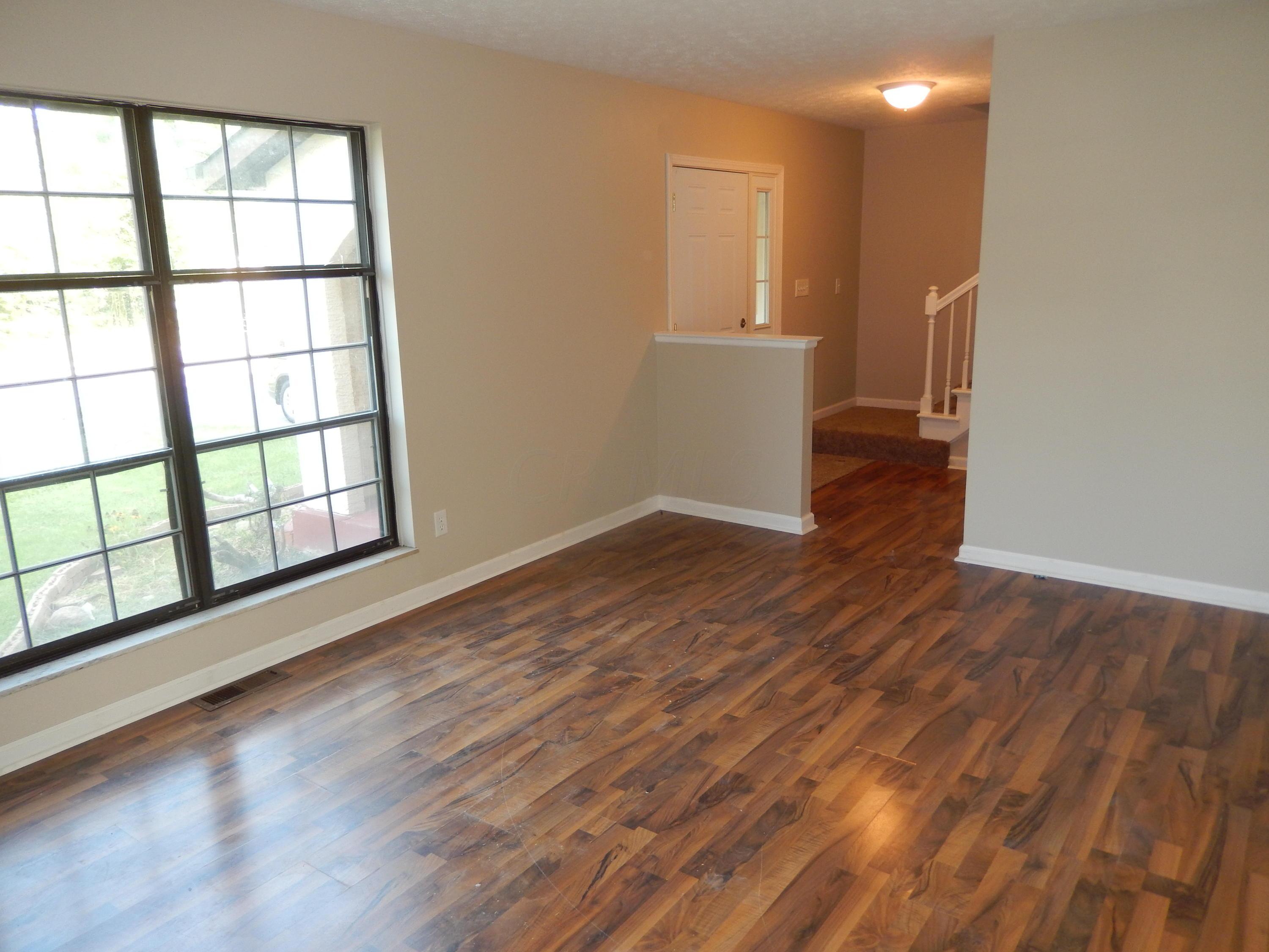 5394 Pine Bluff Road Columbus, OH 43229 - Photo 5 of 20 Gallery Image 5