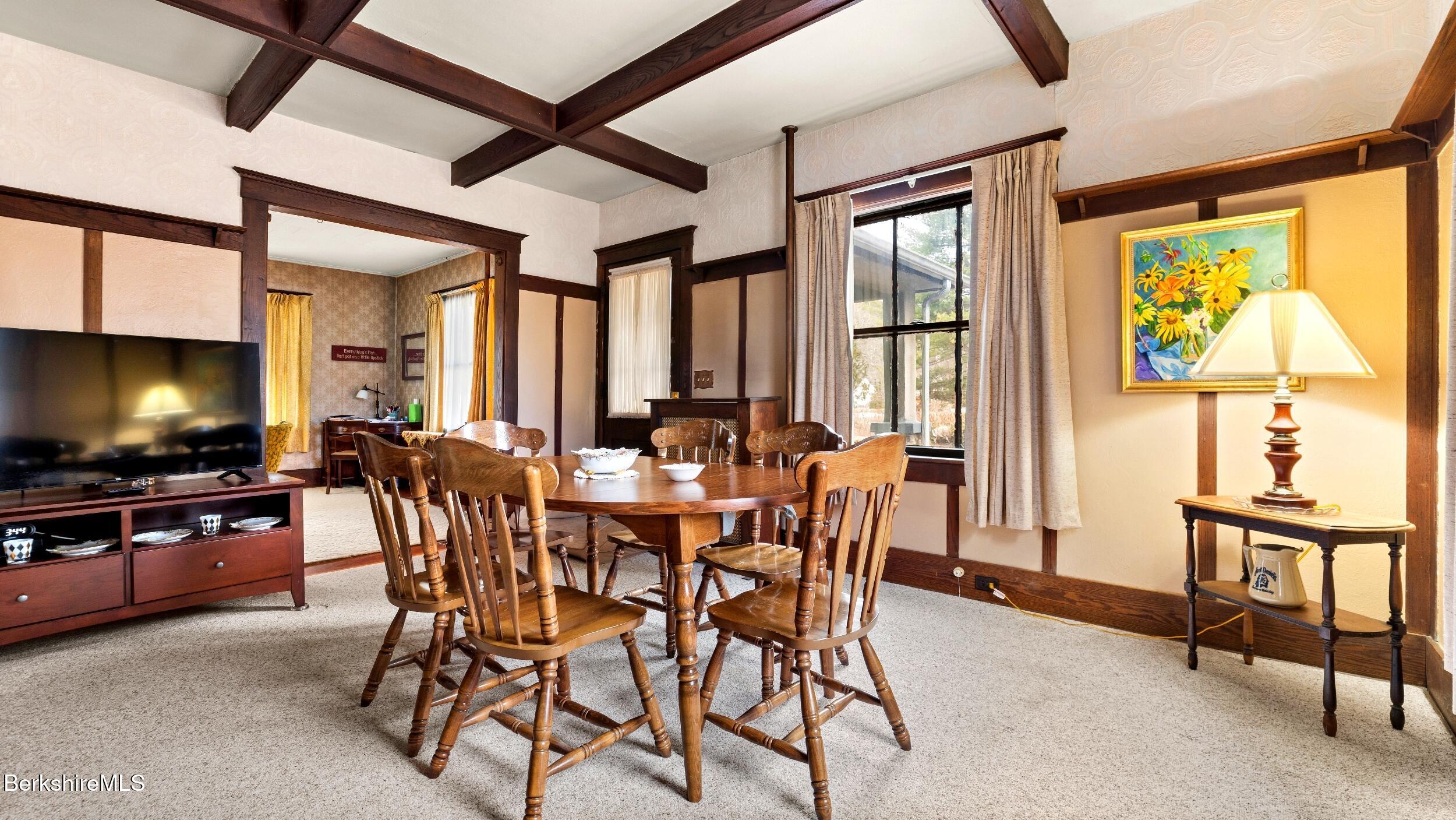 265 State Road Great Barrington, MA 01230 - Photo 11 of 27 LRDSC00003