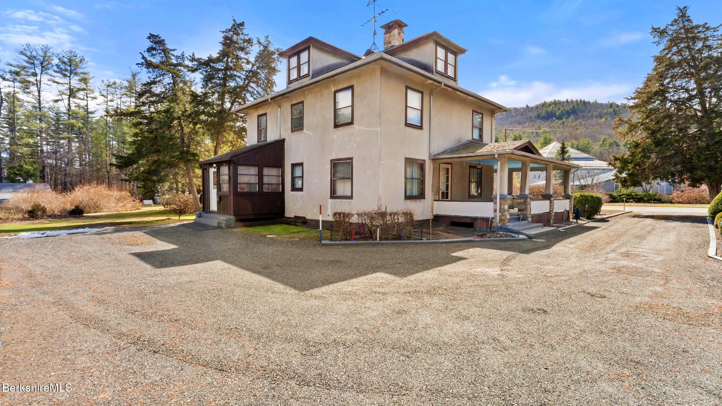 265 State Road Great Barrington, MA 01230 - Photo 23 of 27 LRDSC00078