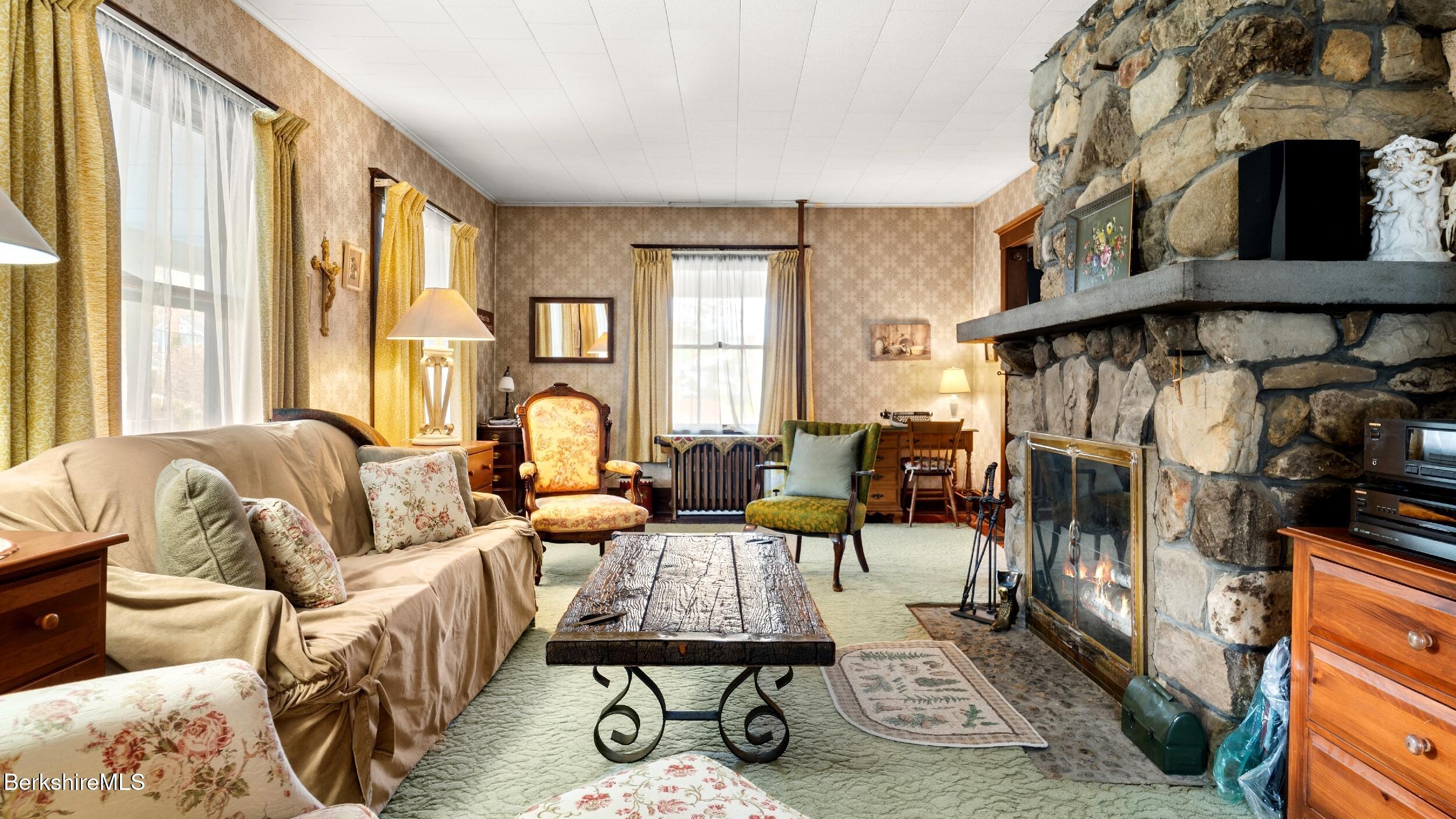 265 State Road Great Barrington, MA 01230 - Photo 6 of 27 LRDSC00021