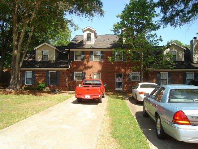 462 Huntington Road, Unit 2 Athens, GA 30606 - Photo 1 of 1